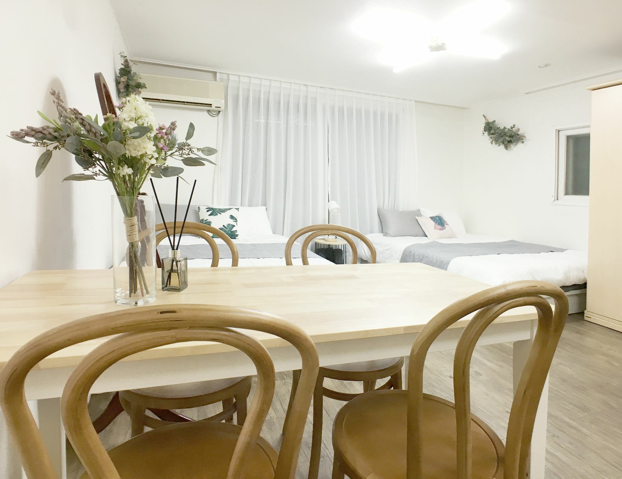 Sunny House Hongik Snt 1Mins Appartement Seoel Buitenkant foto