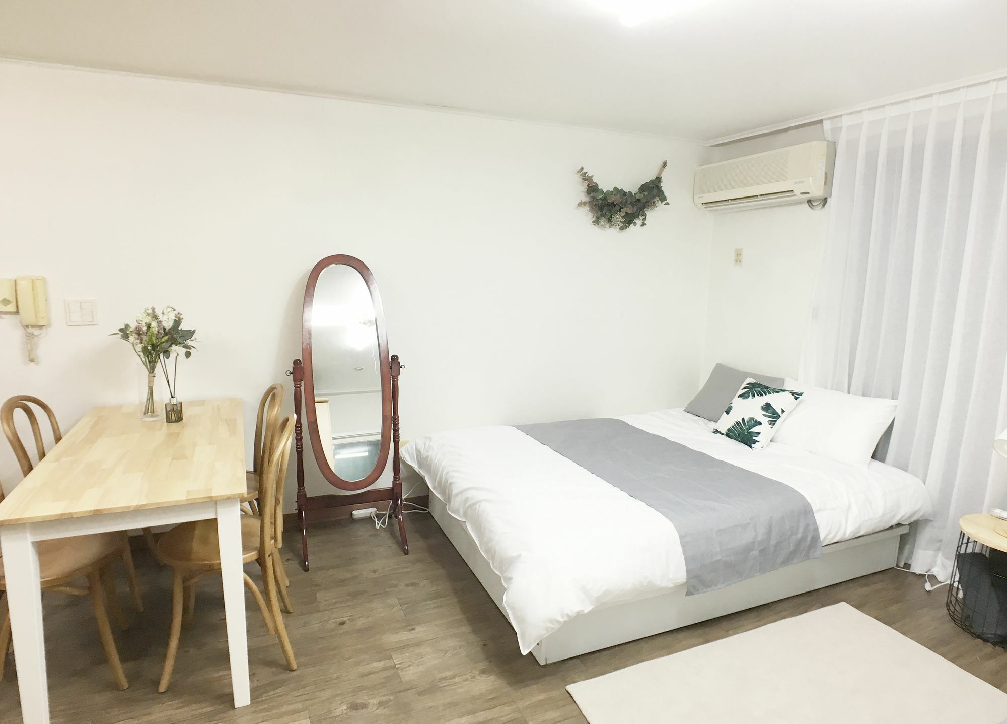 Sunny House Hongik Snt 1Mins Appartement Seoel Buitenkant foto
